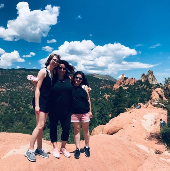 Meet your Posher, Bridget - Picture 4 of 10